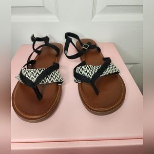 Toms black and white sandals size 10